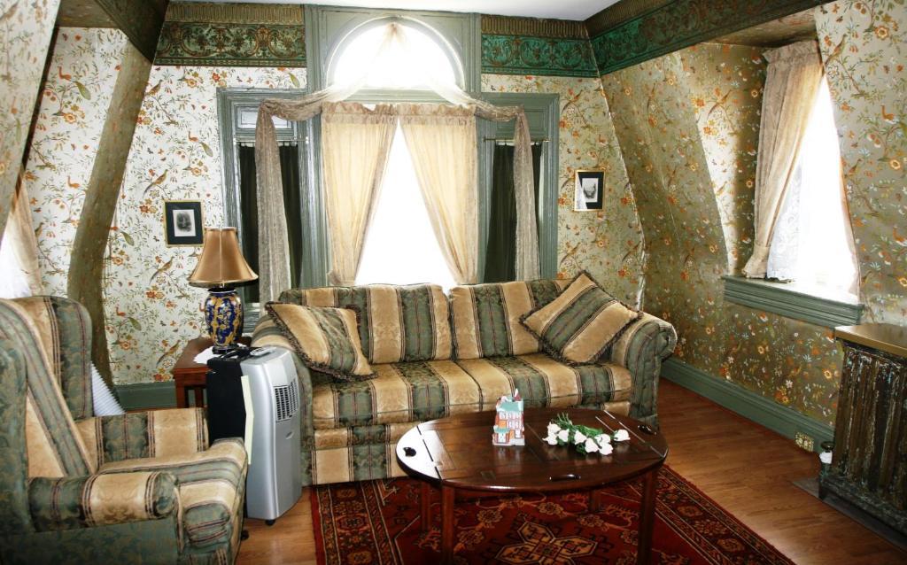 Wilson House Bed & Breakfast Балтимор Стая снимка