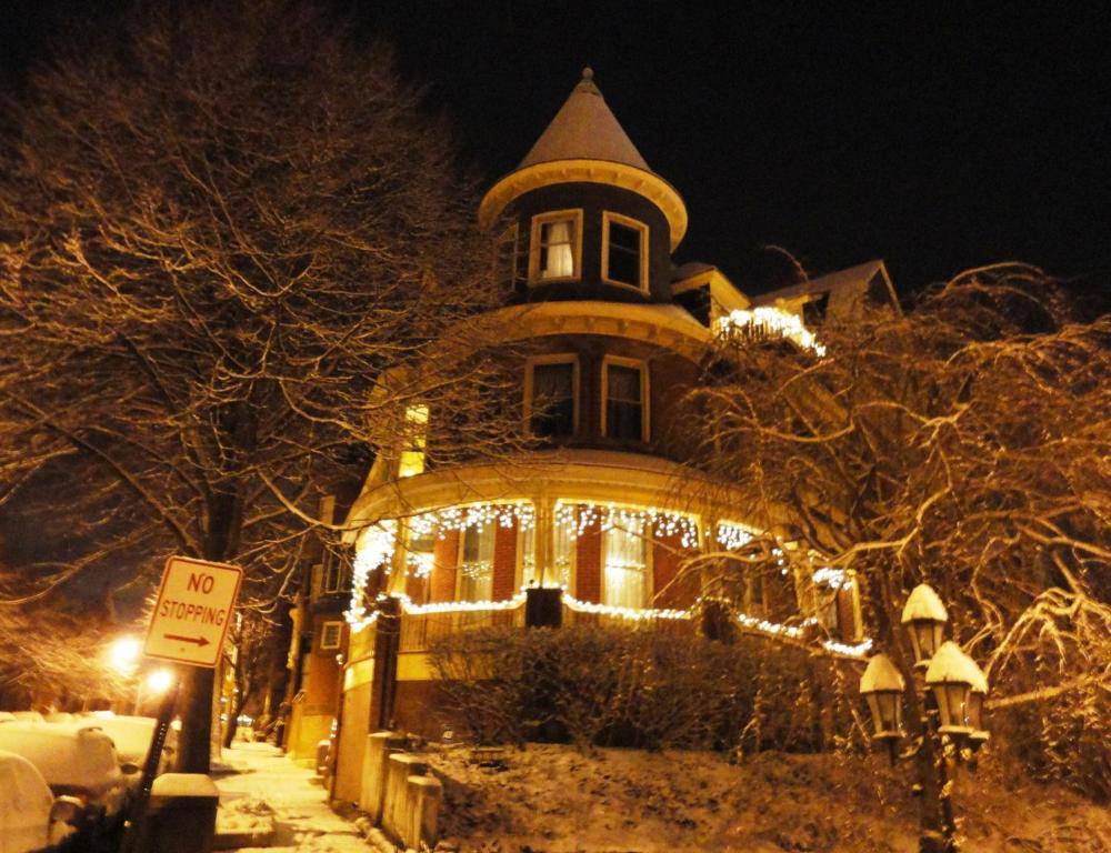 Wilson House Bed & Breakfast Балтимор Екстериор снимка