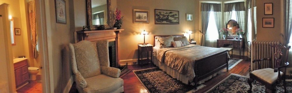 Wilson House Bed & Breakfast Балтимор Екстериор снимка