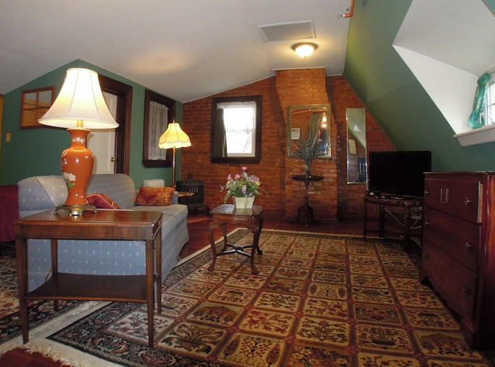 Wilson House Bed & Breakfast Балтимор Екстериор снимка